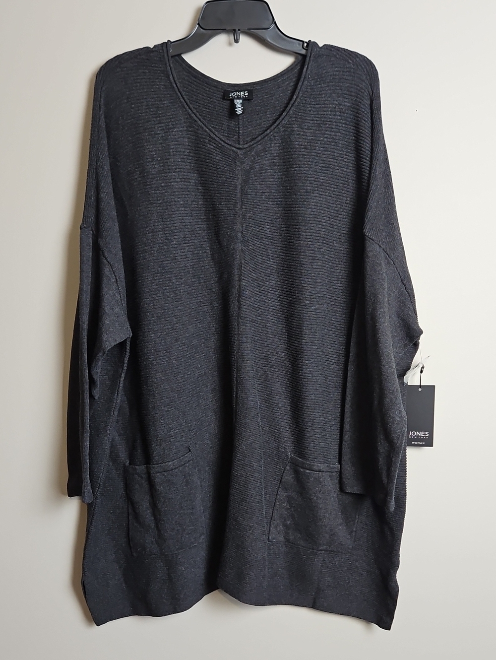Jones NY Oversized 3/4 Sleeve V-neck Ribbed Sweater: Dark Heather Grey: 2x/3X
